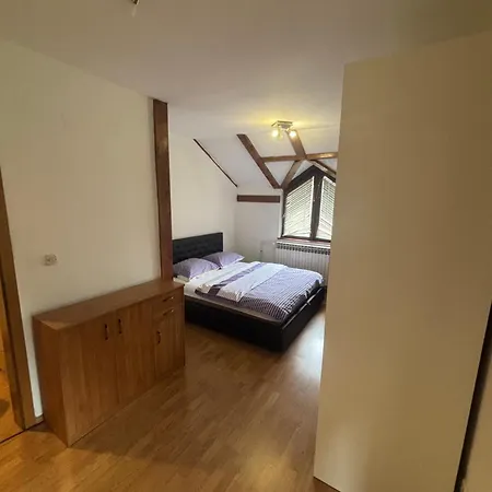 Luxury House In Heart Of Old Town Bascarsija 아파트