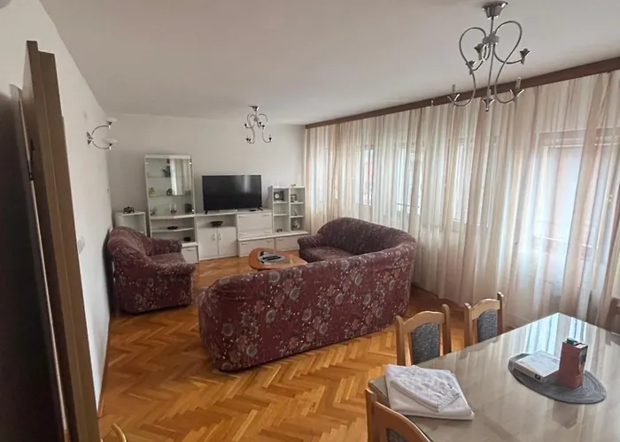 شقة لكجري هاوس إن هارت أوف أولد تاون باسكارسيا *